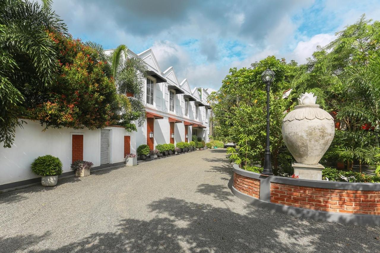 Akash By Dbi Otel Gampaha Dış mekan fotoğraf