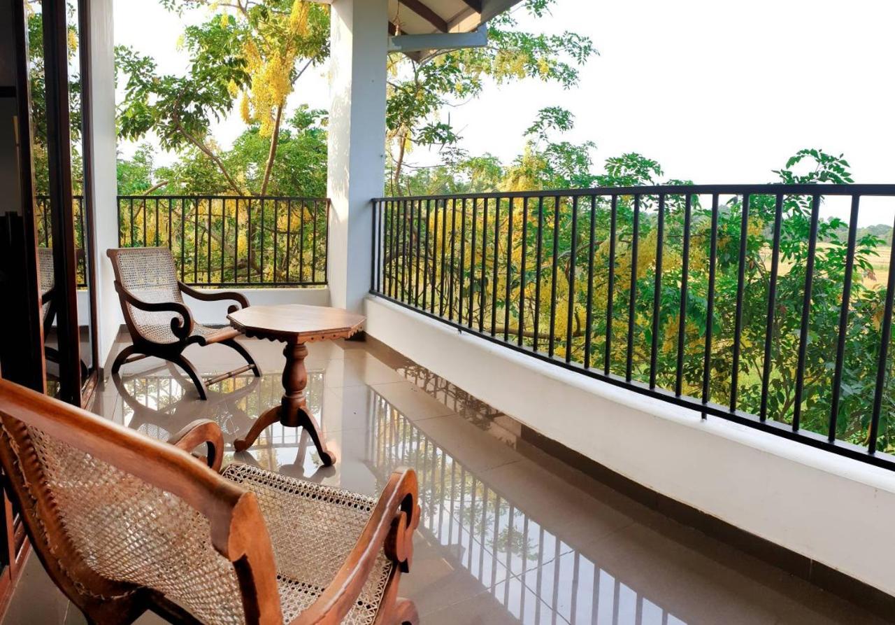 Akash By Dbi Otel Gampaha Dış mekan fotoğraf